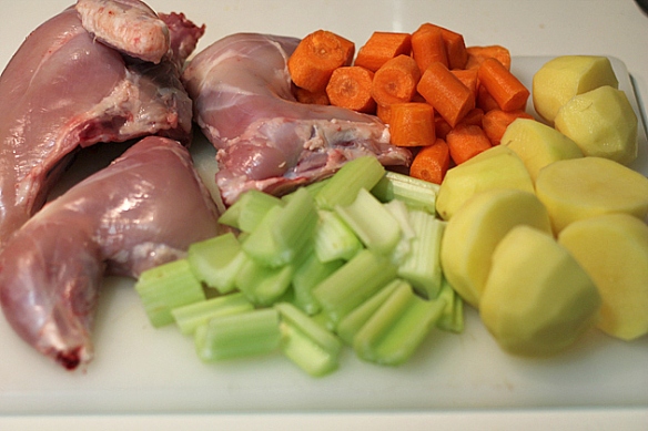 Pollo y verduras del cocido